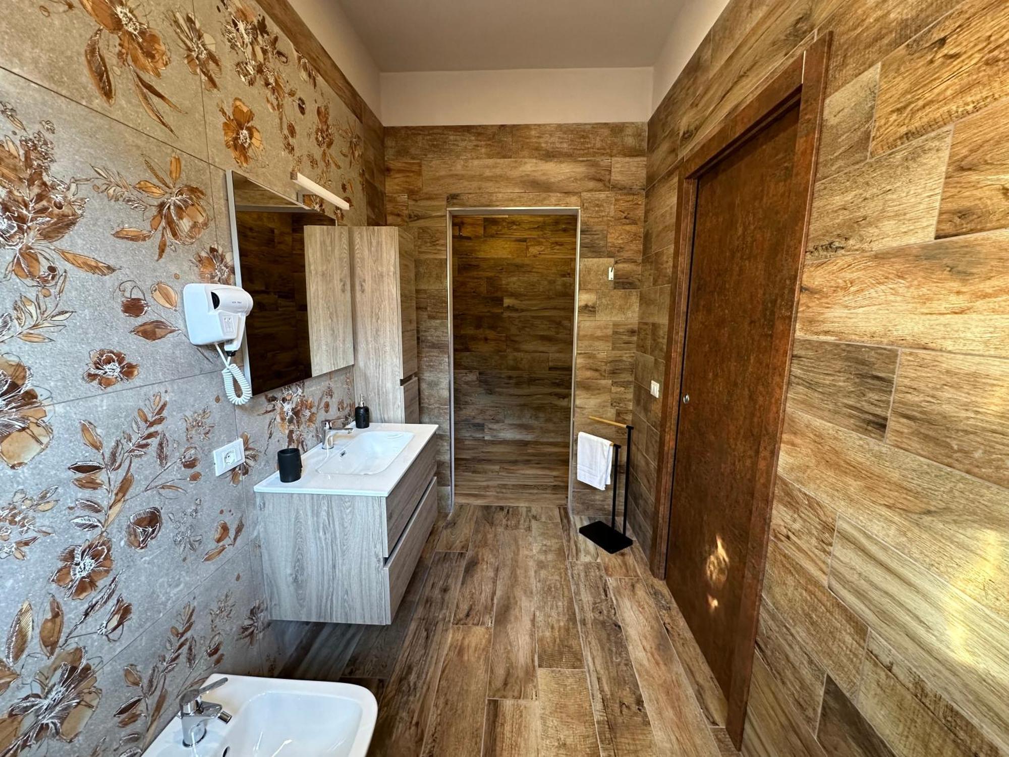 Bed and Breakfast Da Rossella Tufo Basso Esterno foto
